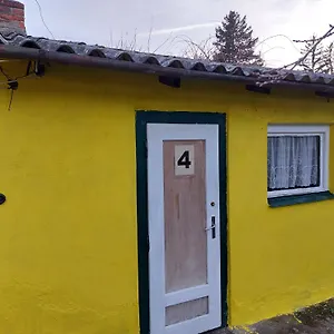Retro Challenge And Garden , Praha Česká republika
